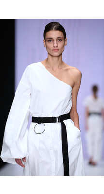 Katya Komarova Spring-summer 2018 Katya Komarova весна-лето 2018 MBFWRussia 2017